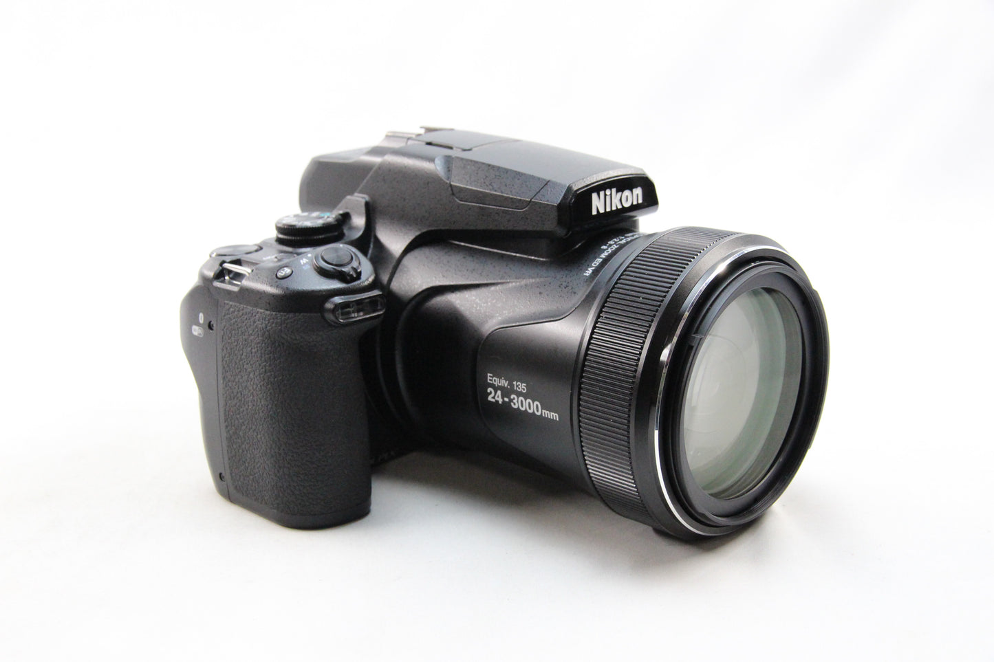 【中古(used）】ニコンクールピックスP1000