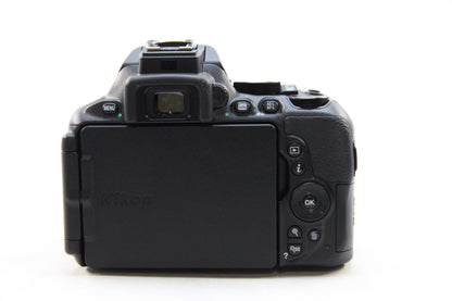 【中古(used)】Nikon D5600 + AF-P DX NIKKOR 18-55mm F3.5-5.6 G VR