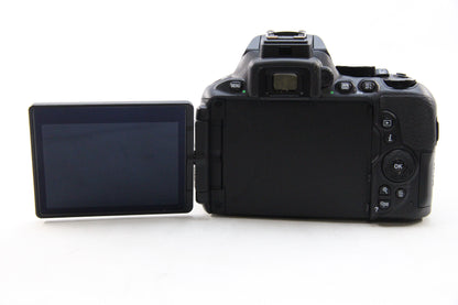 【中古(used)】Nikon D5600 + AF-P DX NIKKOR 18-55mm F3.5-5.6 G VR