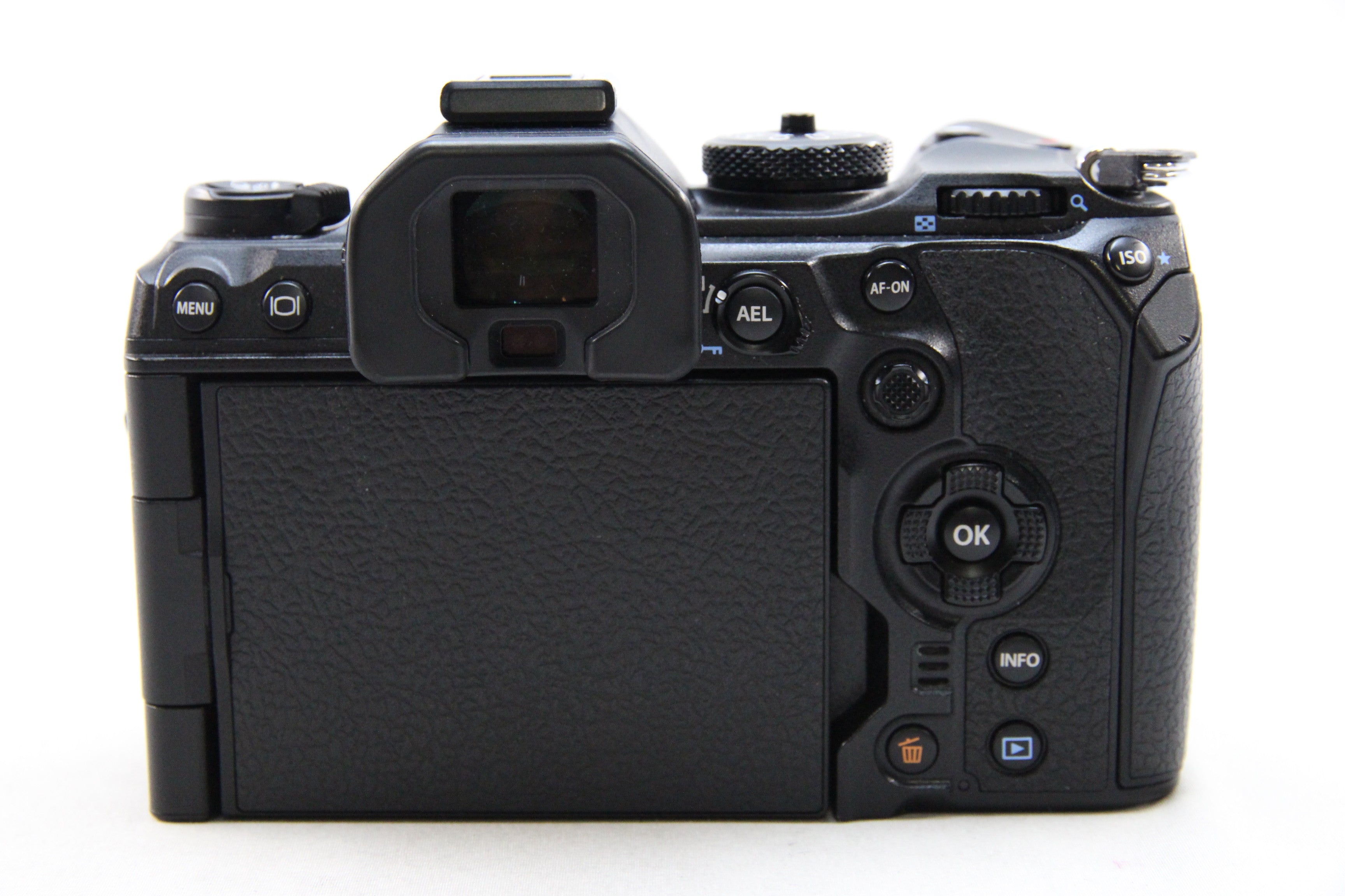 中古品 OLYMPUS OM-1 一眼レフカメラ 中古(used)】OLYMPUS OM-1 – トキワカメラ