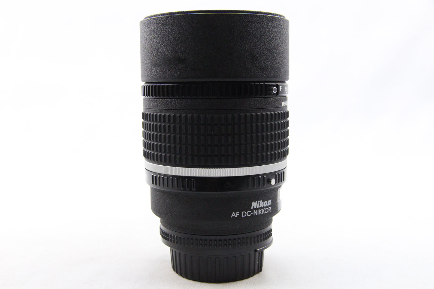 【中古(used)】AF DC-NIKKOR 135mm F2 D