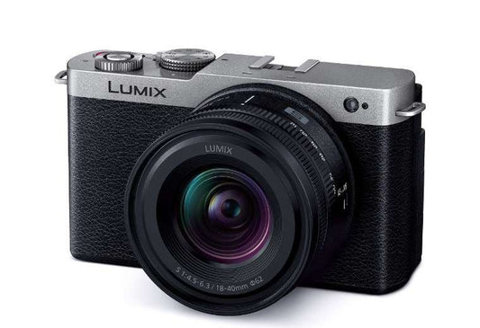 パナソニック LUMIX S9 広角ズームレンズキット (シルバー)　DC-S9N-S