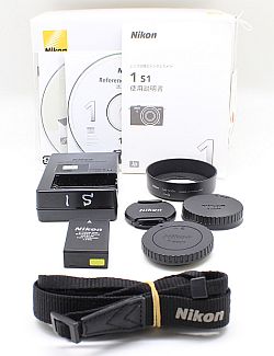 jR Nikon 1 S1 { 1 NIKKOR VR 10-30mmF3.5-5.6@